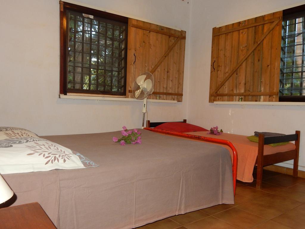 Sarl Mayoume Mamoudzou Chambre photo